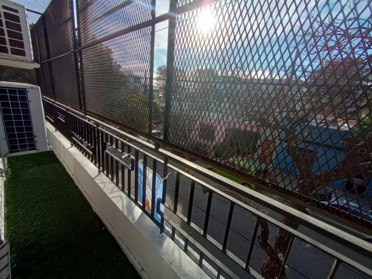 VENTA - CASA PLANTA ALTA TRES DORMITORIOS