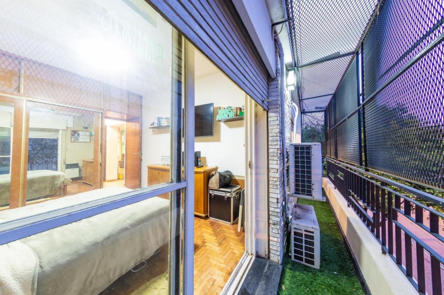 VENTA - CASA PLANTA ALTA TRES DORMITORIOS