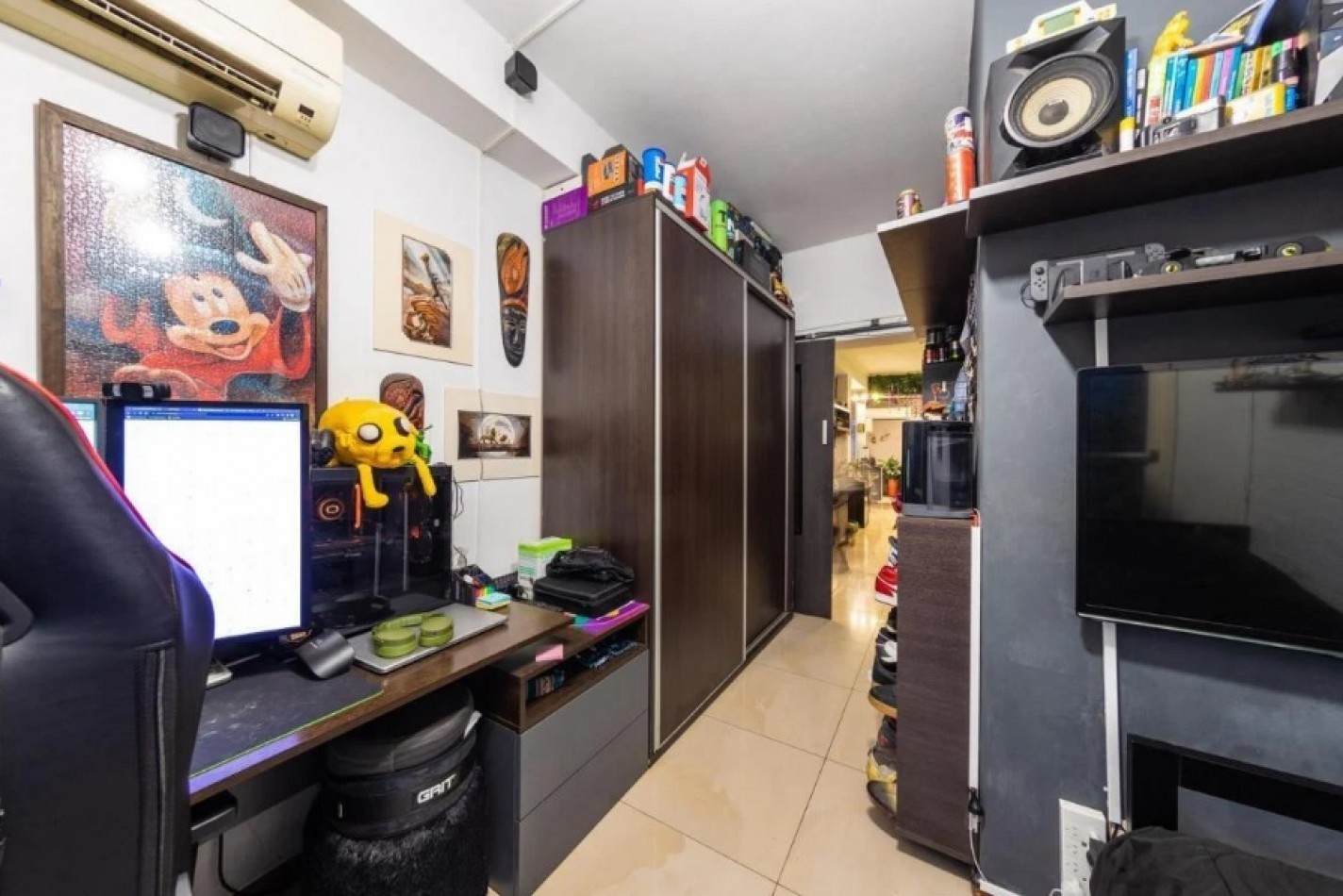 VENTA - CASA PLANTA ALTA TRES DORMITORIOS